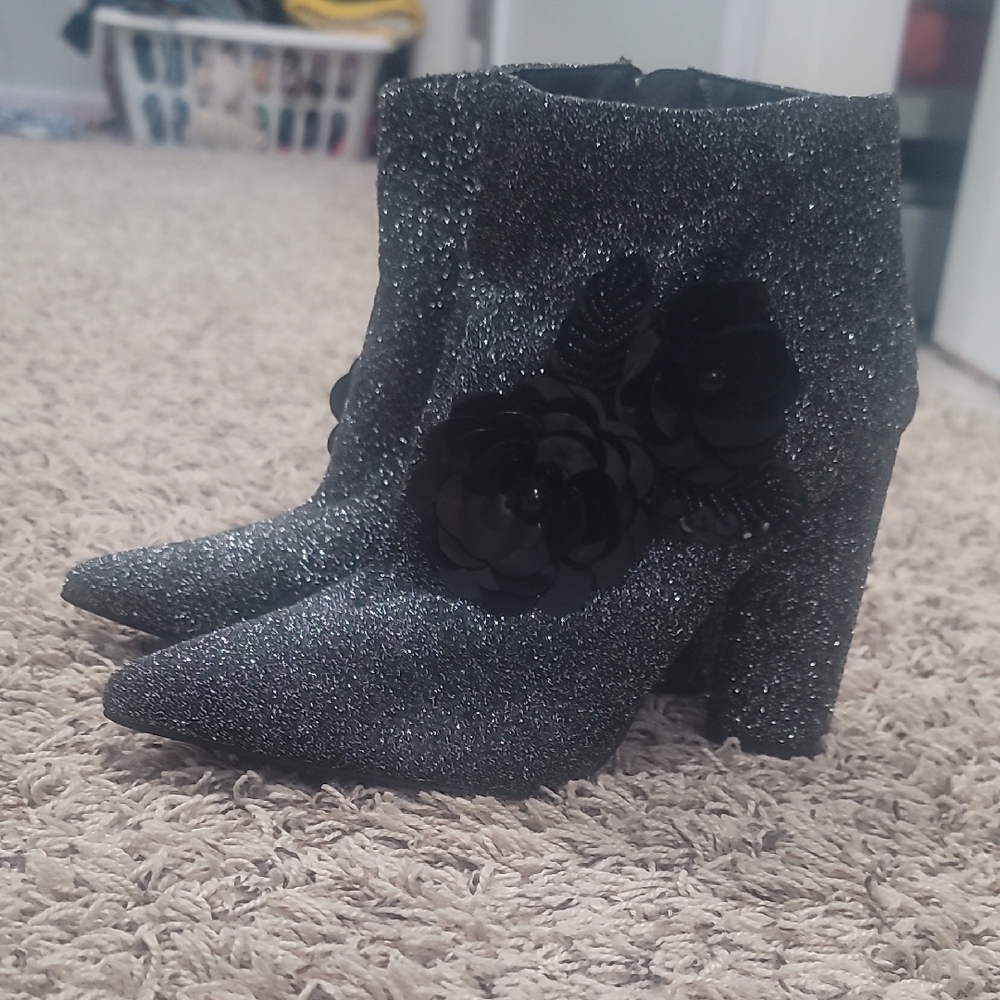 Qupid Black Glitter Floral Heeled Boots